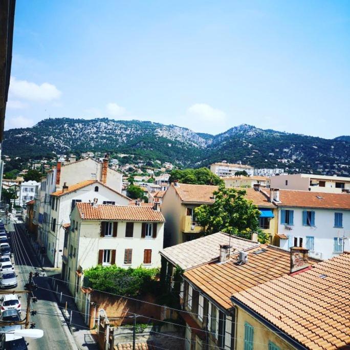 Appartement proche centre ville, port, et mont Faron Toulon Extérieur photo